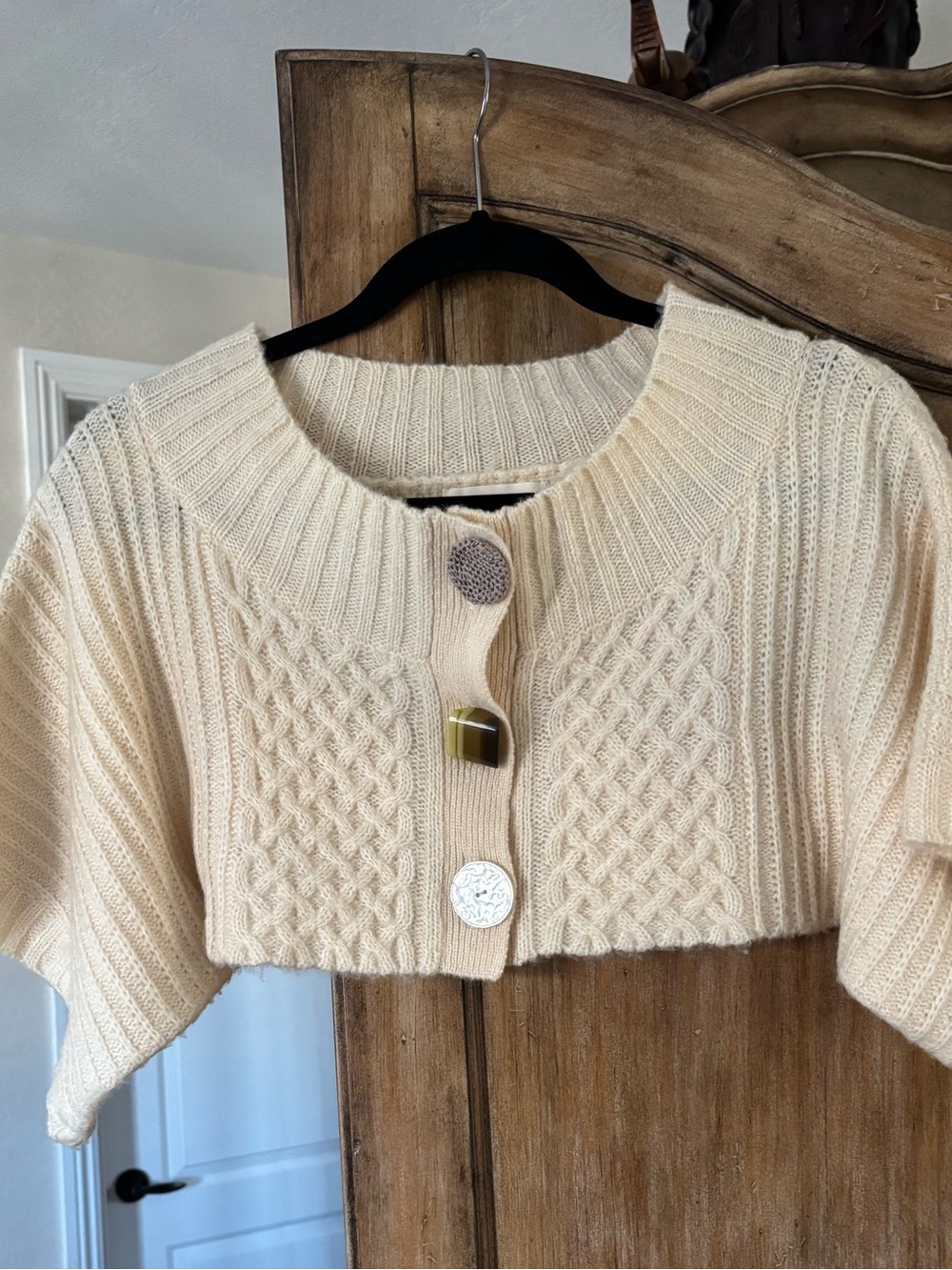 Anthropologie Sleeping In Snow Cream Cable-Knit Cropped CardiganSweater Size M